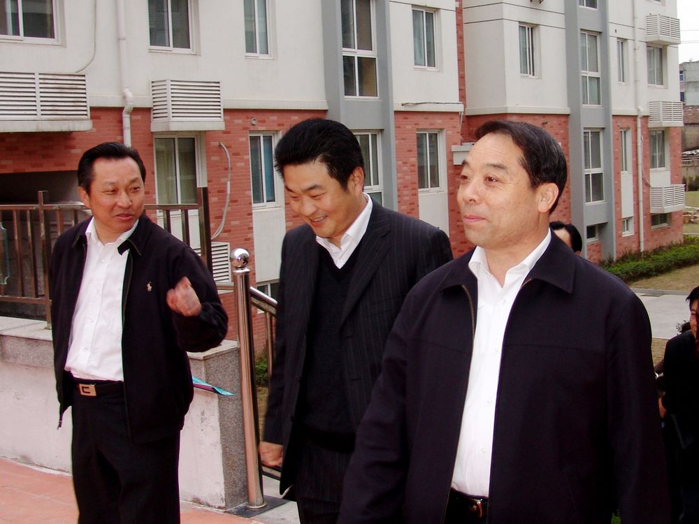 �|�����@